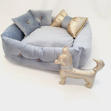 Load image into Gallery viewer, Nelke Dog Bed "Rome"