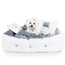 Load image into Gallery viewer, NELKE Luxury Dog Bed "Valetta"